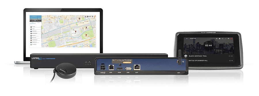 Listen Technologies Navilution ListenEverywhere Se muestra el servidor de 204 canales LNS-4N con una computadora portátil que muestra el software de mapeo Cortex, una antena de receptor GPS, una pantalla de control digital y un servidor Navilutiopn